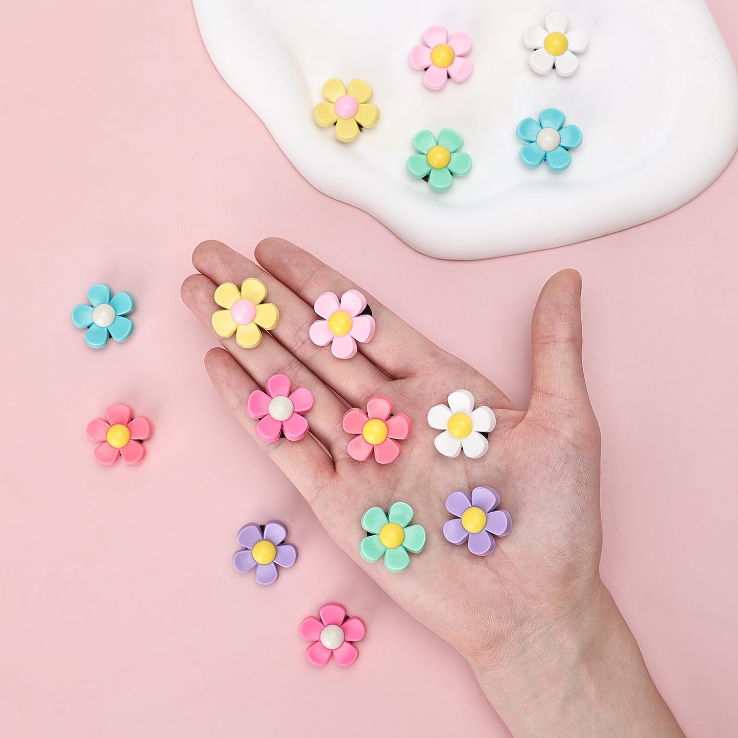 Ella & Emma 16Pcs Flower Charm Accessory for Bogg Bags and Simply Southern Totes, Decorative Accessories to Customize Your Beach Tote Bag (16pc Rainbow Flowers) (16pcs rainbow flowers)
